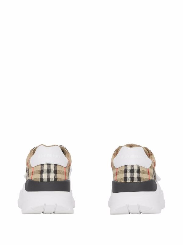 Burberry  Regis low-top sneakers