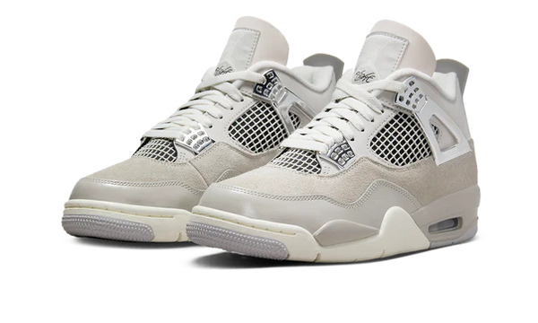 Air Jordan 4 Retro Frozen Moments