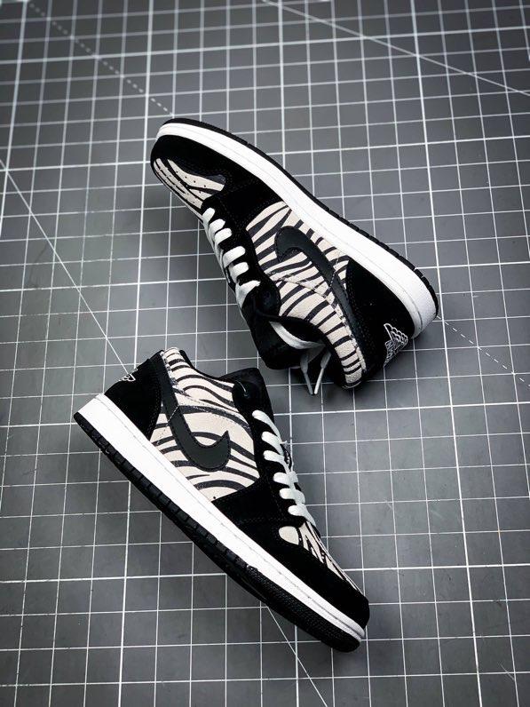 JORDAN - AJ1 "Low Zebra"