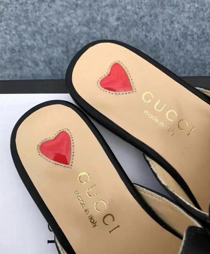 GUCCI - PANTOUFLES HOMME