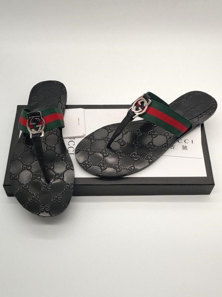 GUCCI - PANTOUFLES HOMME